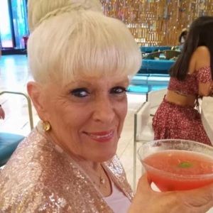 Meet your Posher, Beverly